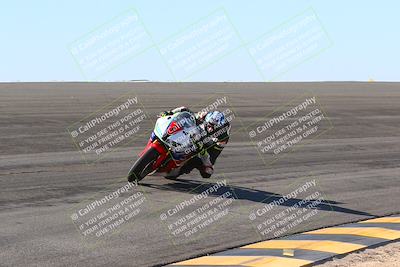 media/Jan-14-2024-SoCal Trackdays (Sun) [[2e55ec21a6]]/Bowl (11am)/